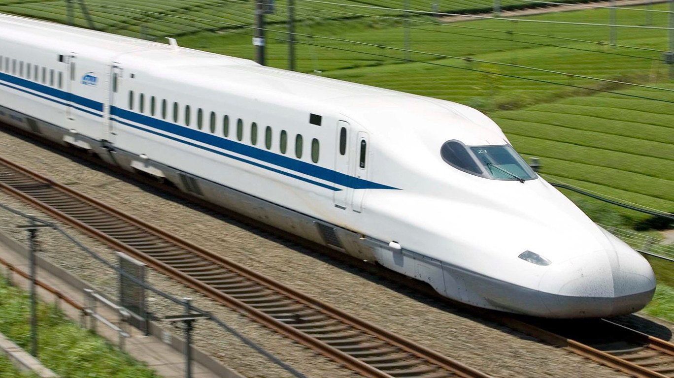 जापान की तर्ज पर लेट होने पर 'सॉरी' कहेगी बुलेट ट्रेन : अचल खरे