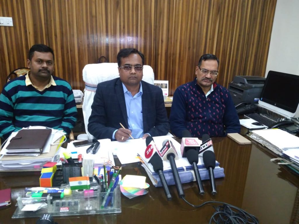 स्टील एक्सप्रेस फुटबॉल में इस बार दर्शकों से चुने जायेंगे दो बेस्ट स्पेक्टेटर