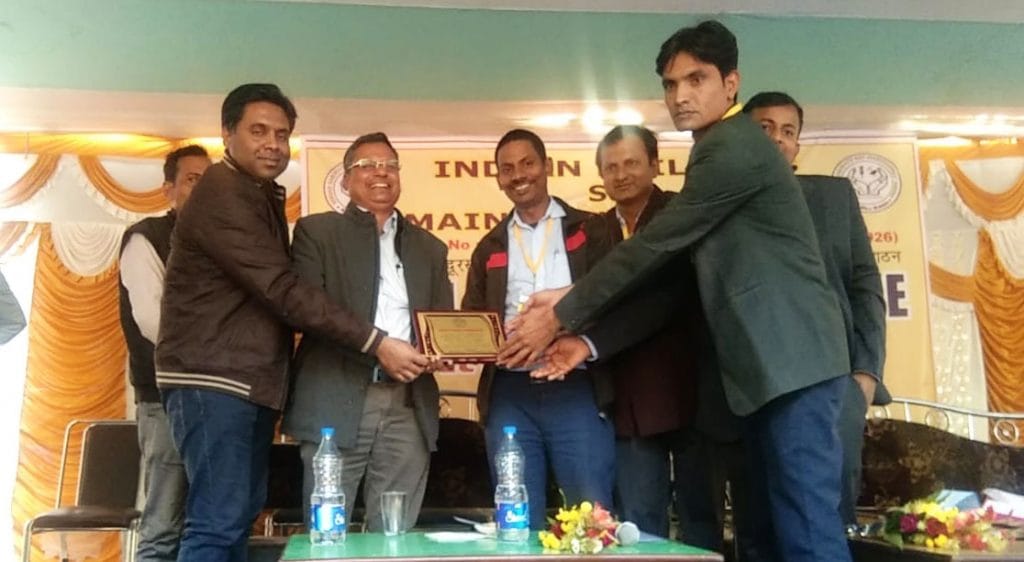 तकनीकी रूप से रेलकर्मी बने स्मार्ट, तनावमुक्त होकर करें डयूटी : डीआरएम