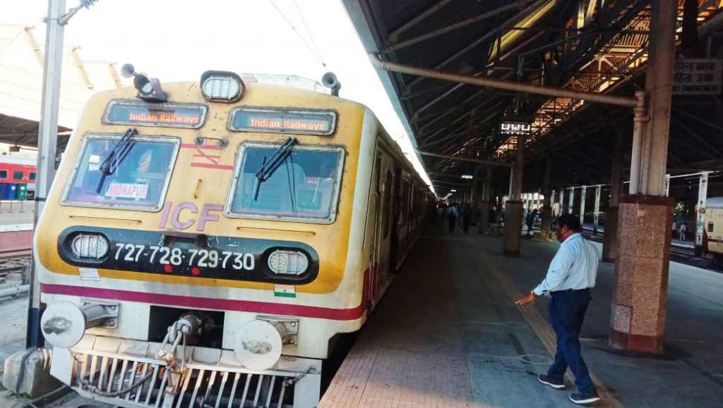 खड़गपुर – हावड़ा सेक्शन में बाधित रहेगी ट्रेनों की आवाजाही
