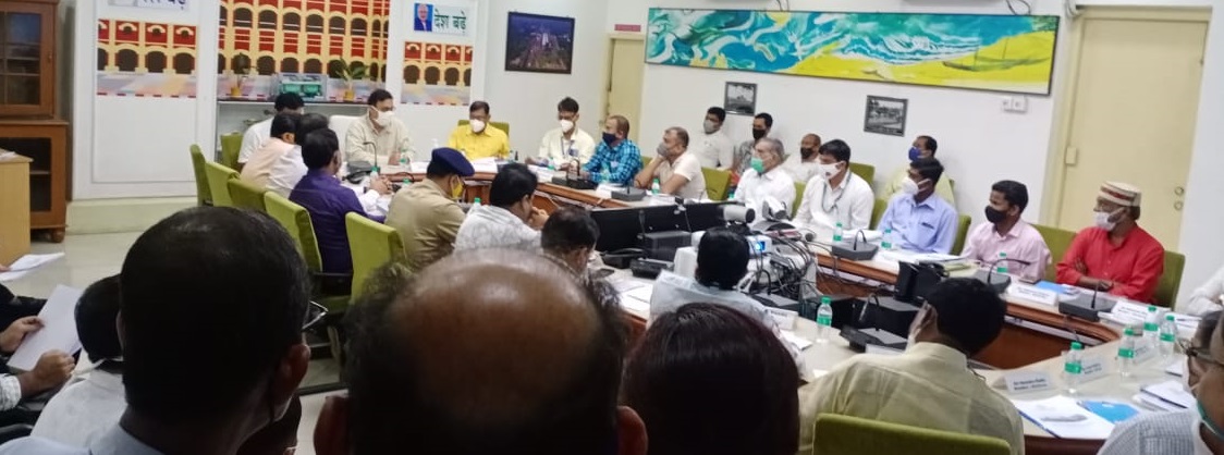 Kharagpur : डीआरयूसीसी की बैठक में यात्री सुविधा बेहतर करने पर जोर