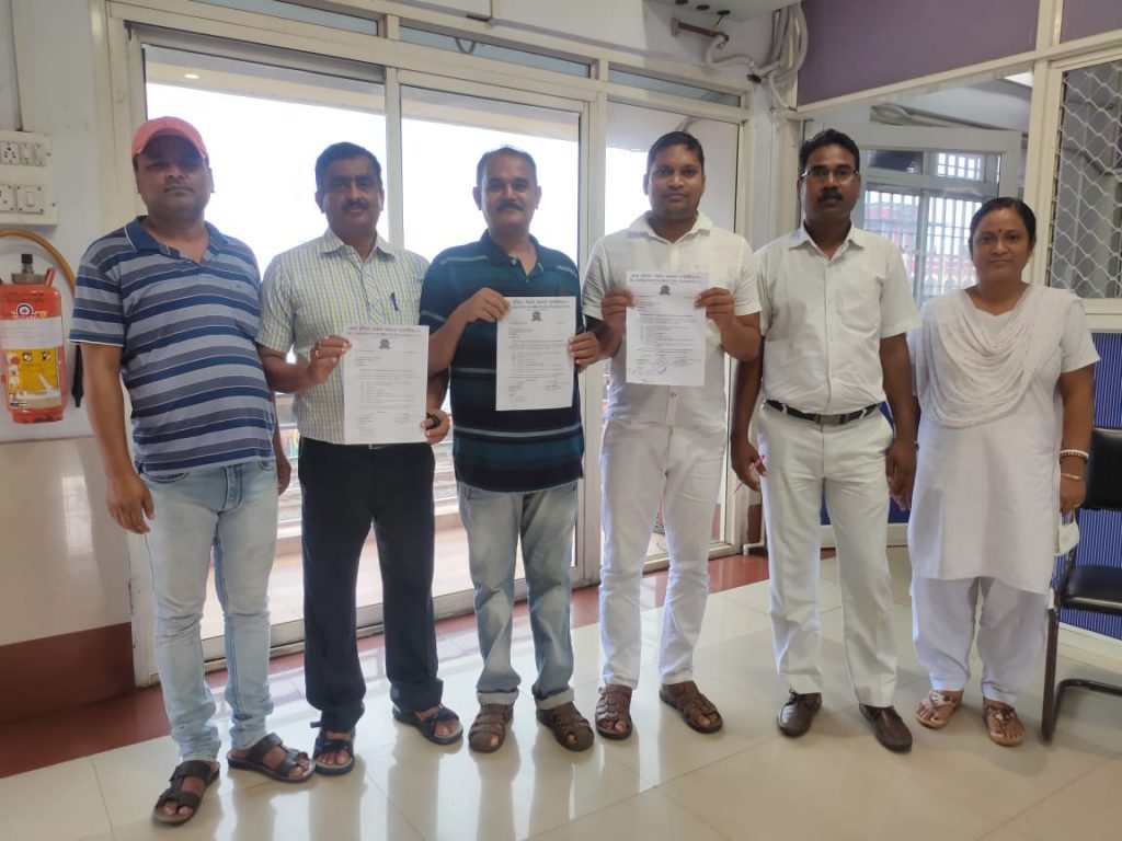 स्टेशन मास्टरों ने 12 घंटे के ड्यूटी रोस्टर का जताया विरोध, रिक्त पदों को भरने की मांग
