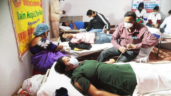खड़गपुर : स्वदेसी दिवस पर डीपीआरएमएस के शिविर में 79 यूनिट रक्तदान