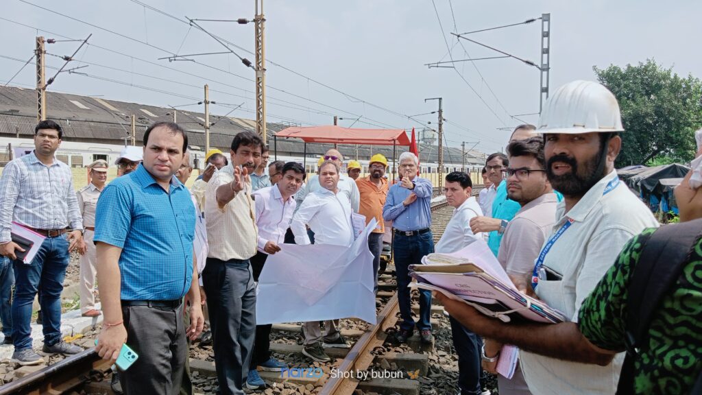 रेलवे संरक्षा आयुक्त ने टिकियापाड़ा से हावड़ा के बीच चौथी लाइन का किया निरीक्षण