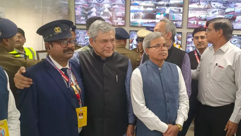 16 हजार से अधिक ट्रेनें चलाकर हम लगभग 4 से 5 करोड़ श्रद्धालुओं को संगम लेकर आए : रेल मंत्री