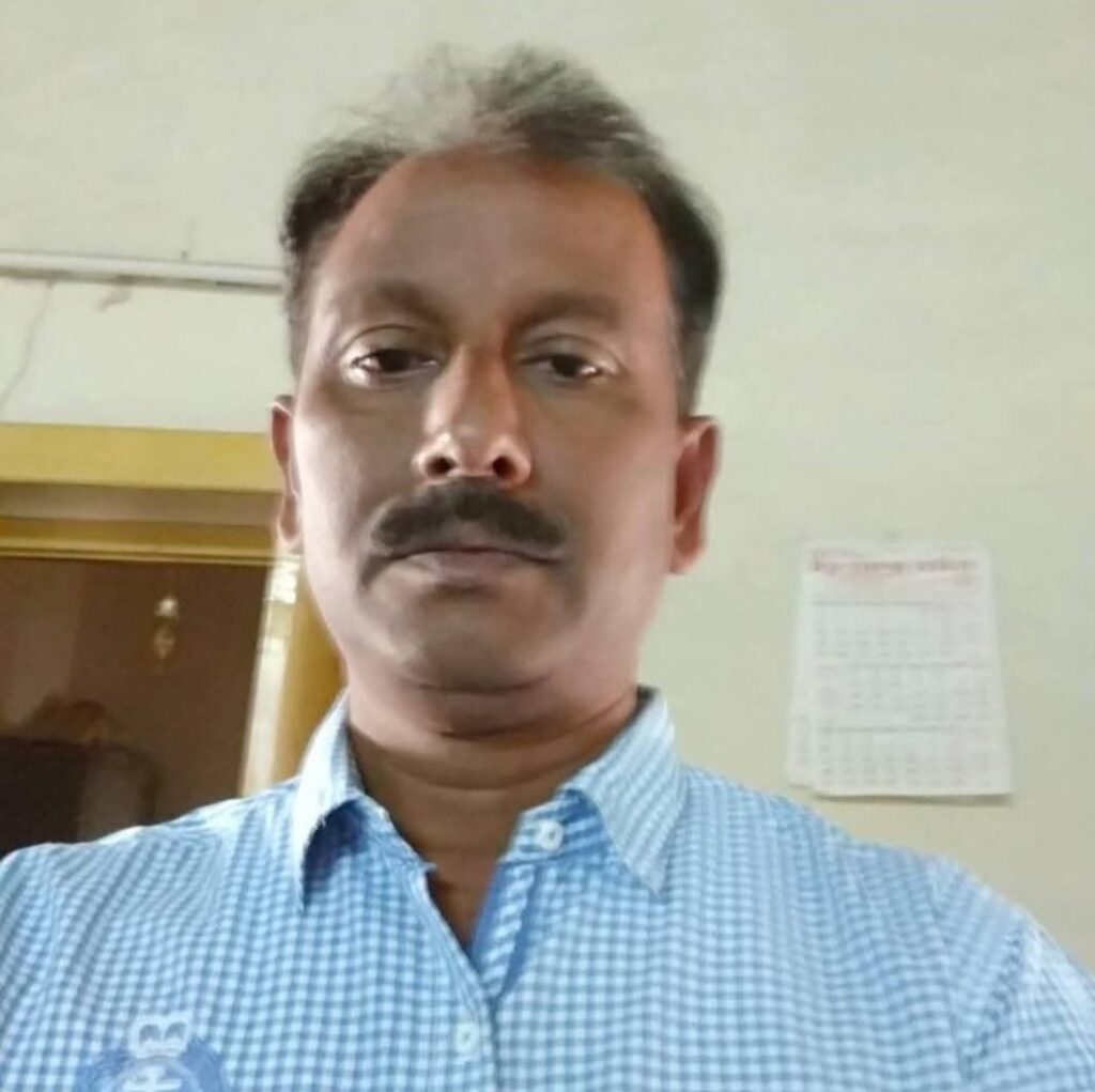 AGRA : मशीन ब्लॉक करा रहे SSE PWAY प्रभात कुमार सिन्हा मालगाड़ी की चपेट में आये