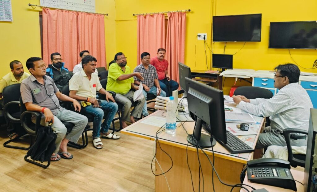 TATANAGAR : रेलवे अस्पताल ने अनुबंध खत्म होने के बाद भी मरीज को किया रेफर, ब्रहमानंद अस्पताल ने वापस लौटाया