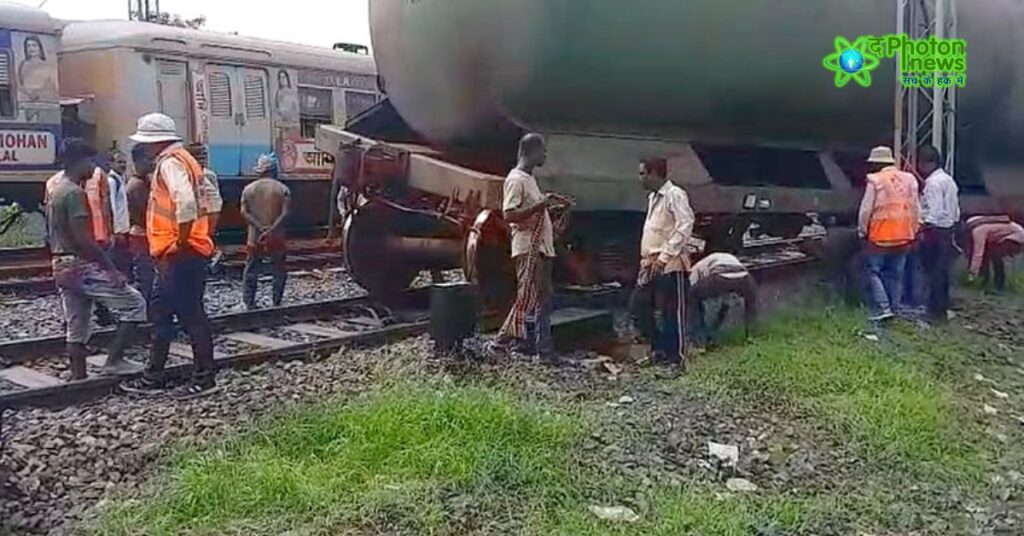 Goods Train Derail : सियालदह–बजबज रेलखंड पर मालगाड़ी बेपटरी, रेल यातायात बाधित