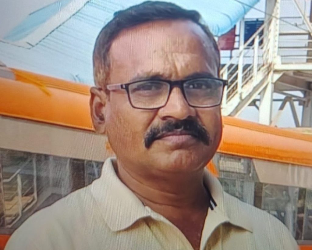 दर्दनाक हादसा: वंदे भारत एक्सप्रेस की चपेट में आकर S&T के सीनियर टेक्टीशियन की मौत